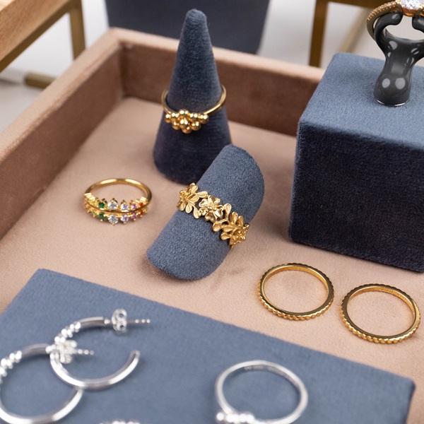 Magasins pour acheter des fournitures de fabrication de bijoux : meilleures adresses pour vos besoins créatifs